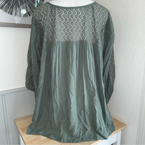 free People M Green Tinic Top Blouse Boho Lagenlook lace Cottage Core Casual - Picture 5 of 10